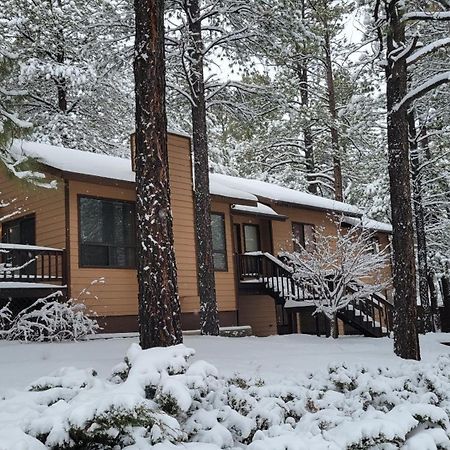Kathys Cabin, King Bed, Hot Tub, Near-Nau & Downtown Attractions, Perfect Year-Round Mountain Getaway Flagstaff Extérieur photo