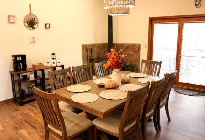 Kathys Cabin, King Bed, Hot Tub, Near-Nau & Downtown Attractions, Perfect Year-Round Mountain Getaway Flagstaff Extérieur photo