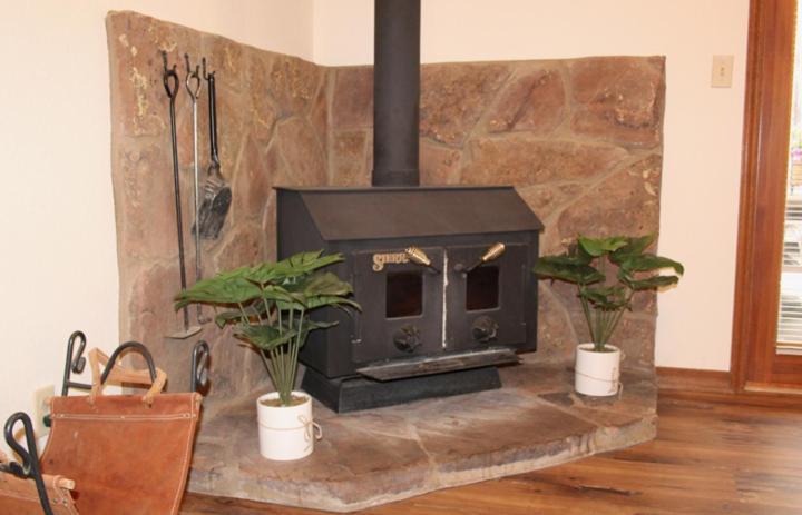 Kathys Cabin, King Bed, Hot Tub, Near-Nau & Downtown Attractions, Perfect Year-Round Mountain Getaway Flagstaff Extérieur photo
